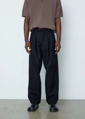 3 Pleated Pants