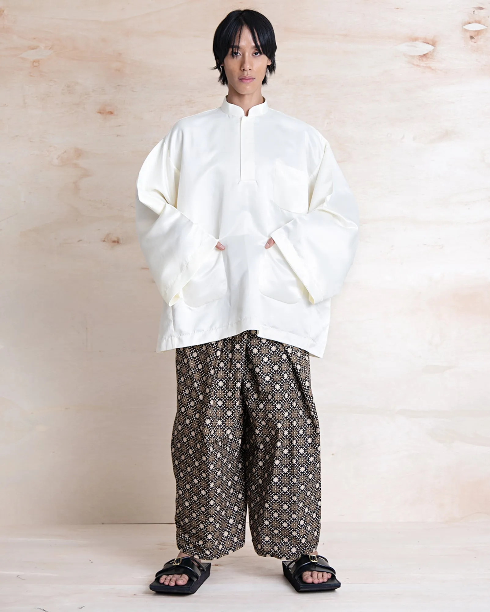 Baju Melayu Oversaiz Klasik (Cream White)