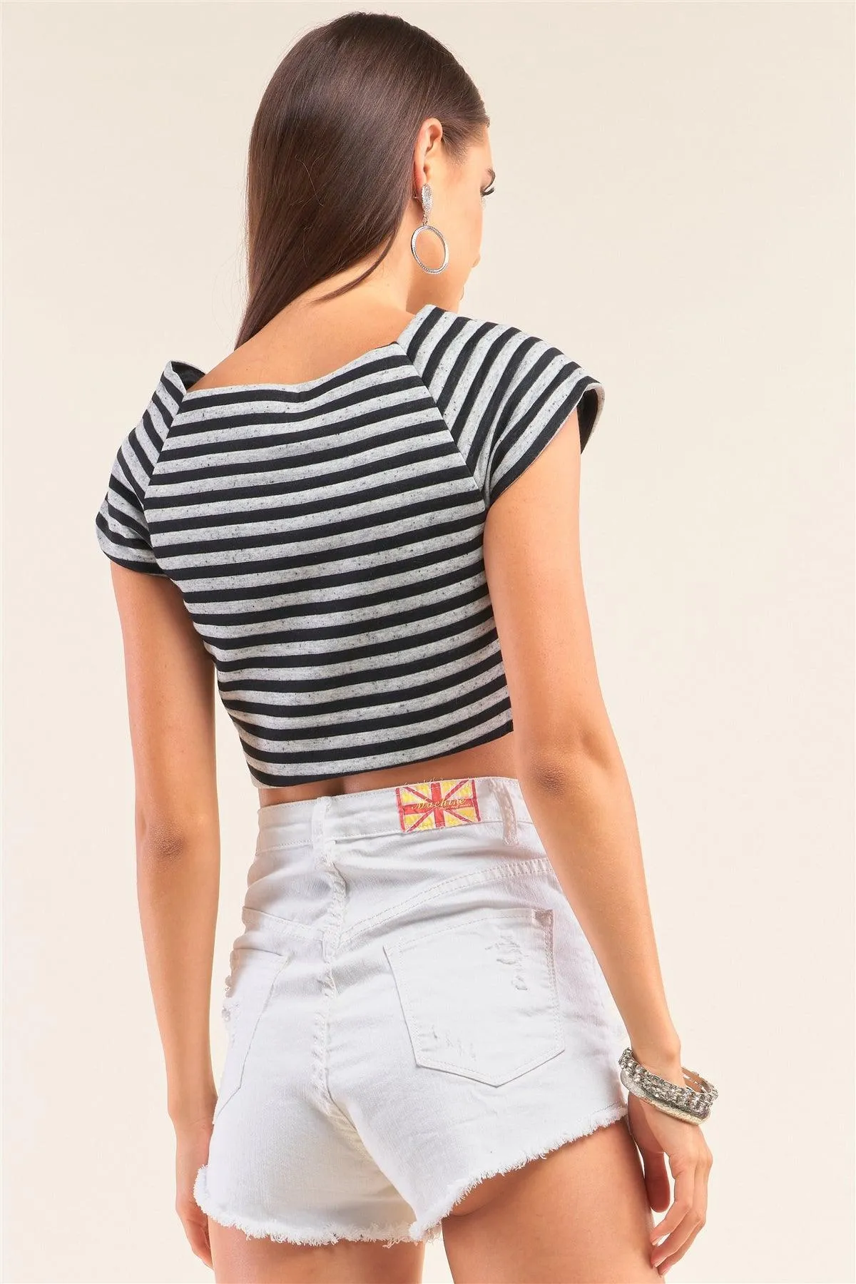 Black And Grey Striped Square Neck Mini Sleeve Cropped Top /1-2-2-1