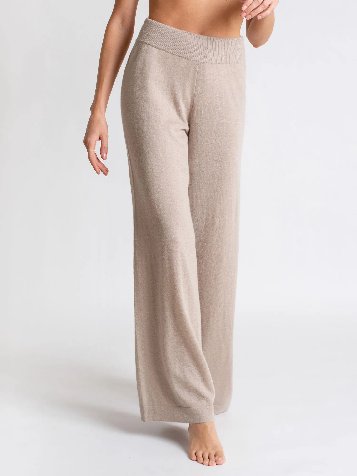 Cashmere pants "Air pants" - feather