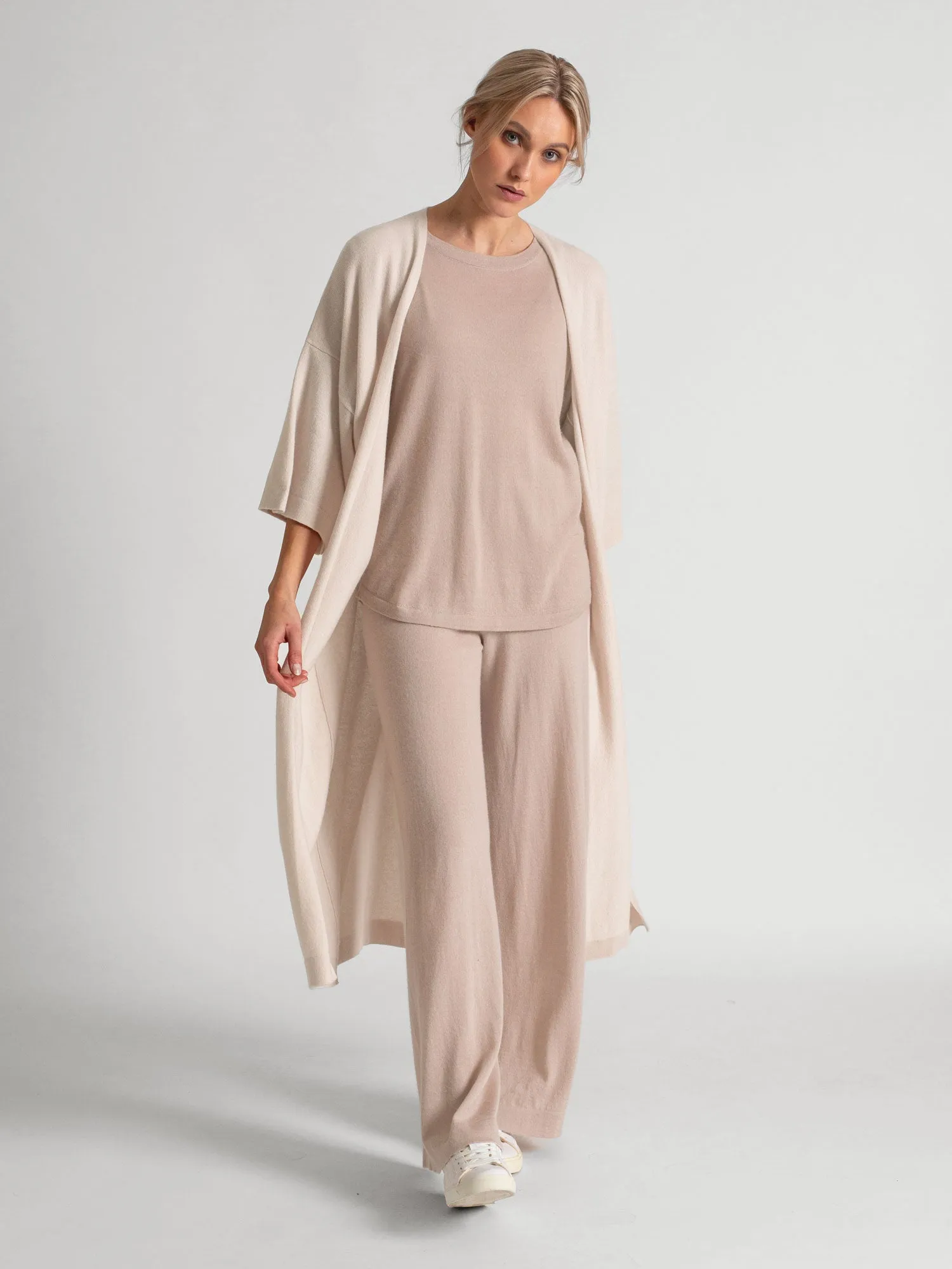 Cashmere pants "Air pants" - feather