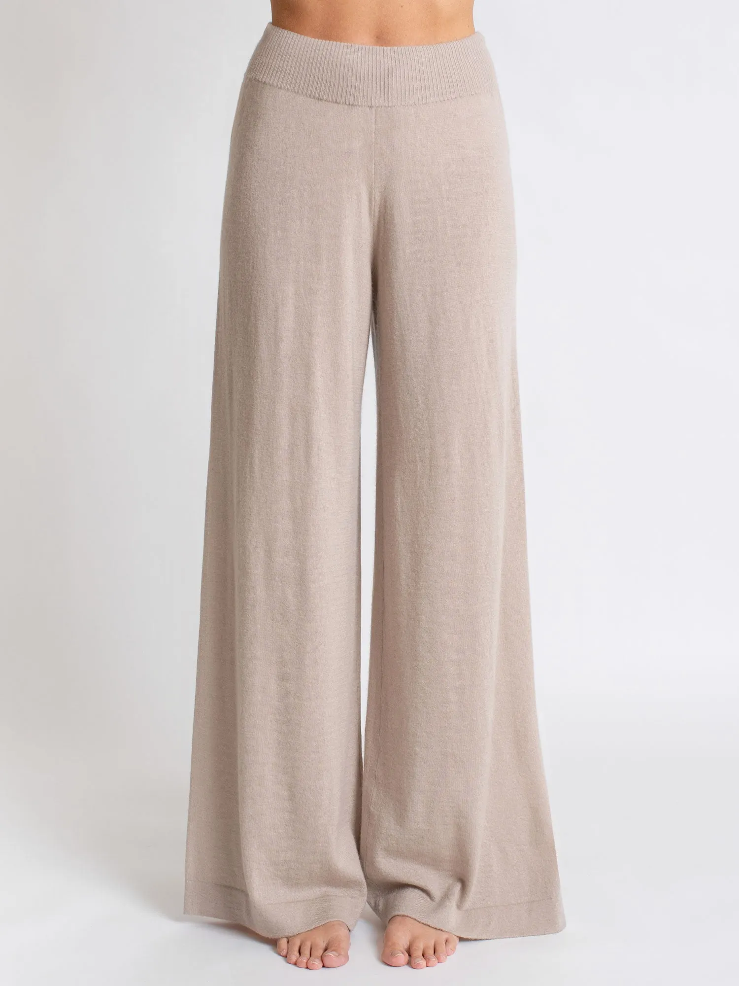 Cashmere pants "Air pants" - feather