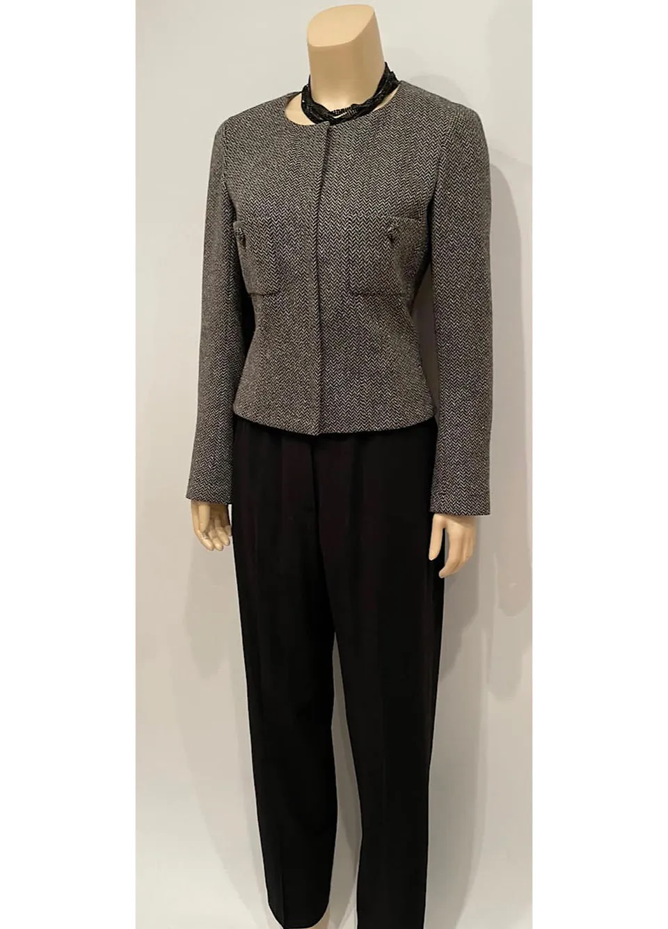 Chanel 08A 2008 Fall Collarless Herringbone Jacket with removable Cuffs FR 40 US 4