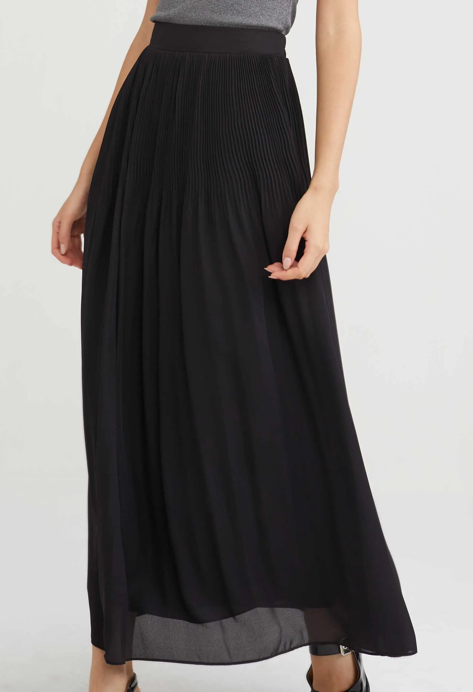 Gathered Maxi Skirt